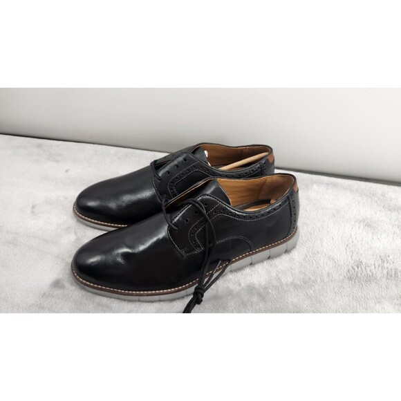 Johnston & Murphy Mens 10.5 Black Pain Toe Leather Oxford Shoes NWOB main image 10